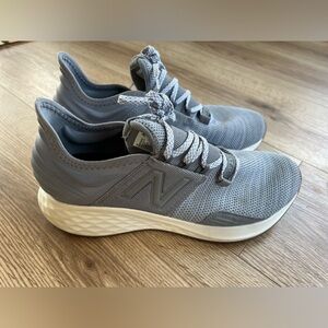 New Balance Roav Fresh Foam Womens 9.5
